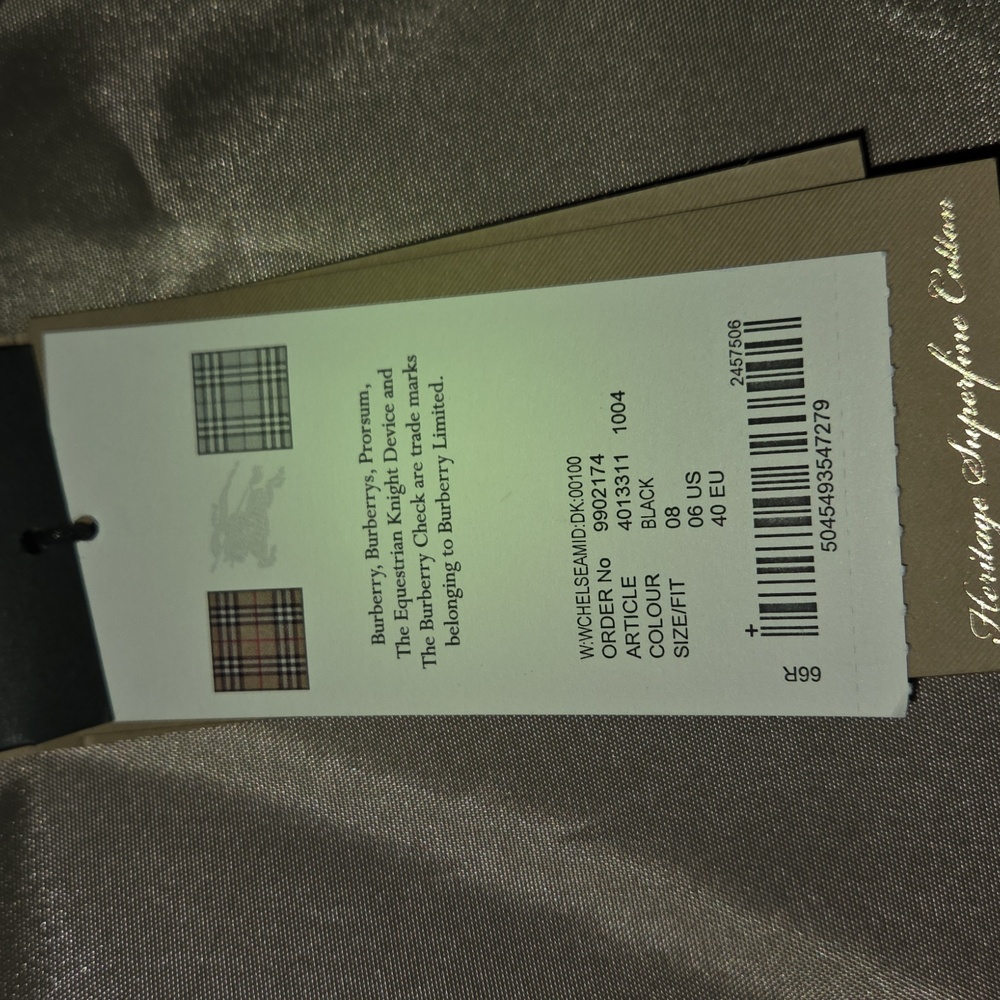 Like New Burberry Chelsea Trench - Picture 10 of 12